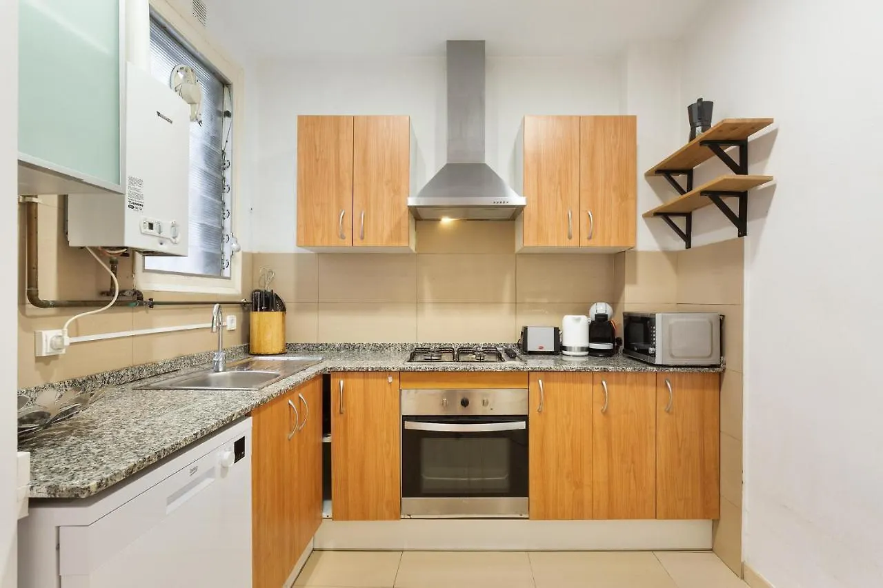 ברצלונה Stay U-Nique Apartments Mistral 0*,